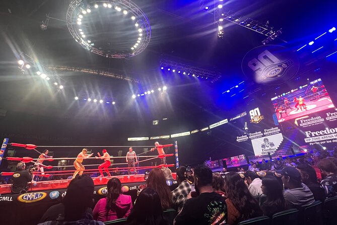 2 hours Lucha Libre Show (mexican wrestling) with transport - Why Lucha Libre makes a memorable Mexico City night