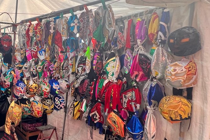 2 hours Lucha Libre Show (mexican wrestling) with transport - Who should book this Lucha Libre night?