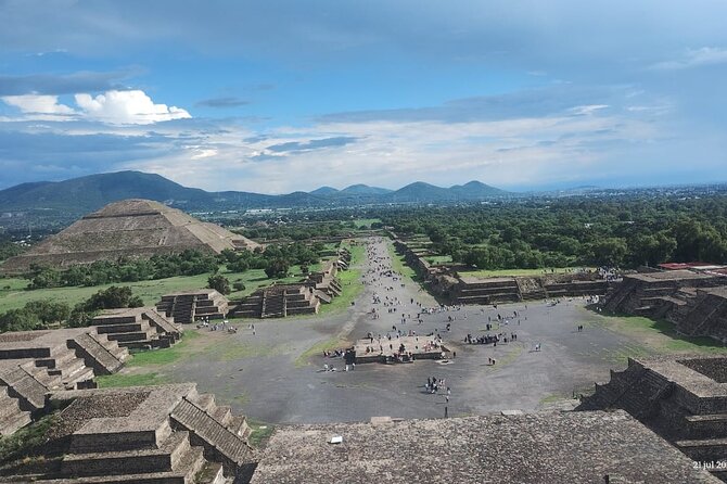 4 hours guided tour on Teotihuacan - Murals and Daily Life in the Housing Complex