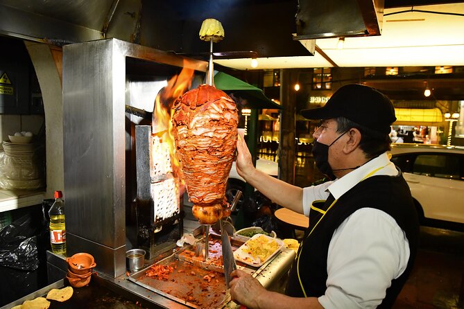 A Night of Tacos and Mezcal in Mexico City - Finishing with al pastor in Cuauhtémoc