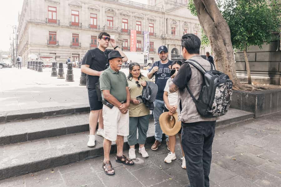 All-in-one CDMX adventure - A short Metro ride and the Monumento a la Revolución