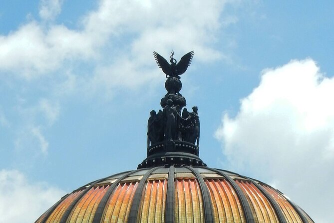 Architecture and History of Mexico City - Small Groups - San Francisco’s atrium and the materials of the city