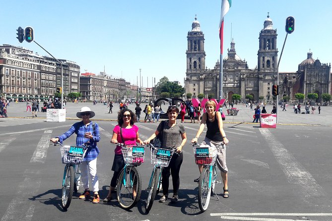 Aztec Tlan - Heritage Bike Tour CDMX - Alameda Central and the grand architecture of downtown