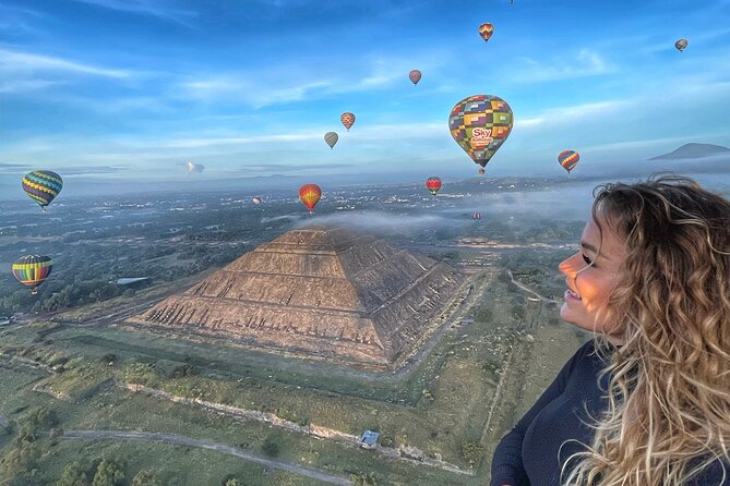Balloon Flight and Teotihuacan Tour w/Breakfast from Mexico City - A sunrise start from Mexico City