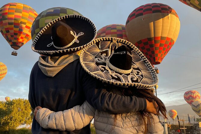 Balloon Flight and Teotihuacan Tour w/Breakfast from Mexico City - Returning to Mexico City before the worst traffic