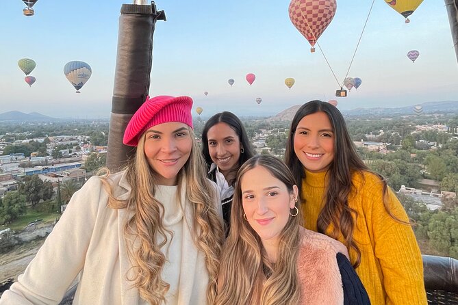 Balloon Flight and Teotihuacan Tour w/Breakfast from Mexico City - What the $137.06 price really buys
