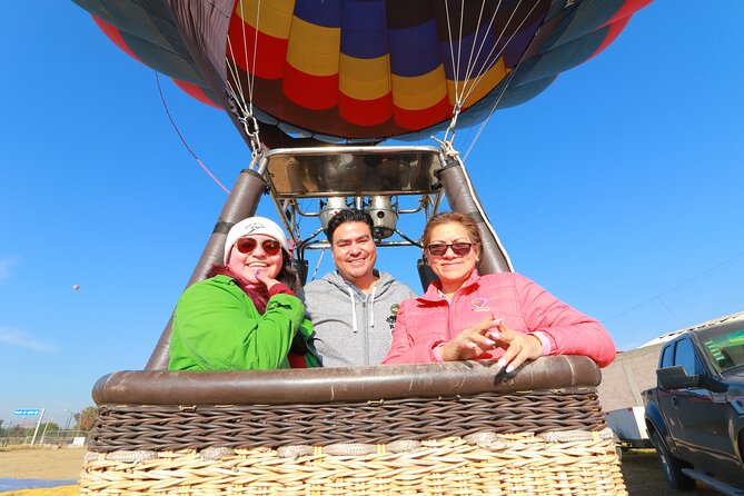 Balloon flight + Breakfast + Pyramids + Transportation (Optional) - What Service You Can Expect