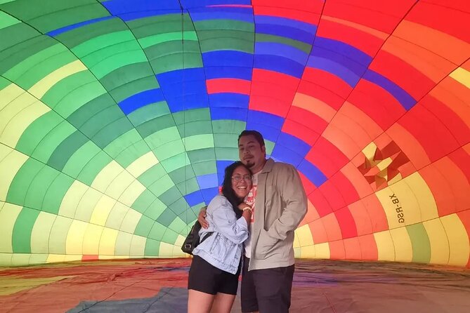 Balloon flight experience to Teotihuacan Pyramids - The preflight hours before sunrise