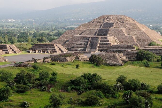 Balloon Flight over Teotihuacan All Inclusive - The 40 to 50-minute flight above the pyramids