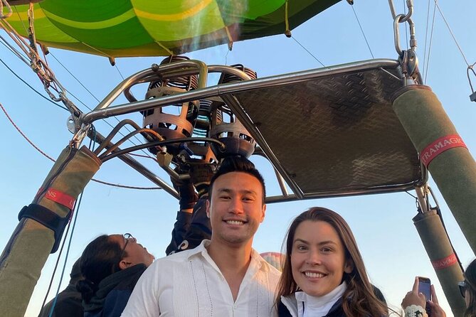 Balloon Flight over Teotihuacan All Inclusive - Breakfast at El Jaguar after landing