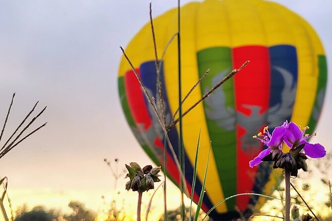 Balloon Flight with Breakfast and Transportation in Teotihuacan - Coffee, Cookies, and the Balloon Inflation