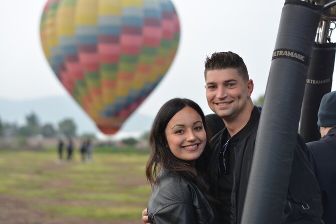Balloon Flight with Breakfast in Cave and Pyramids of Teotihuacan - The van ride and the cost of the complete package
