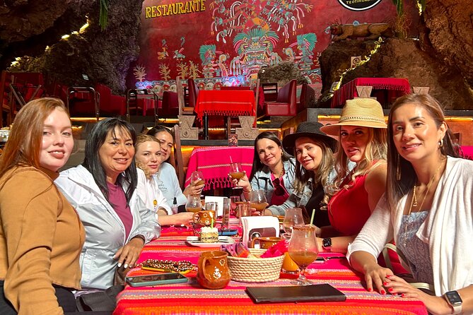 Balloon Flight with Breakfast in Cave and Round Trip CDMX - Tasting traditional Mexican drinks at Coatlan