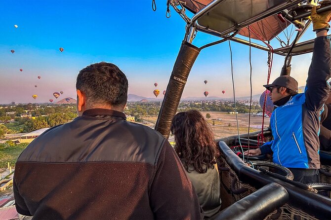 Balloon Flight with Teotihuacan & Guadalupe Shrine Full day Tour - A sunrise flight over Teotihuacan