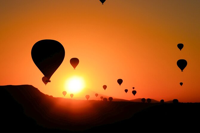 Balloon Flight with Teotihuacan & Guadalupe Shrine Full day Tour - Breakfast, Mexican flavors, and the first practical pause