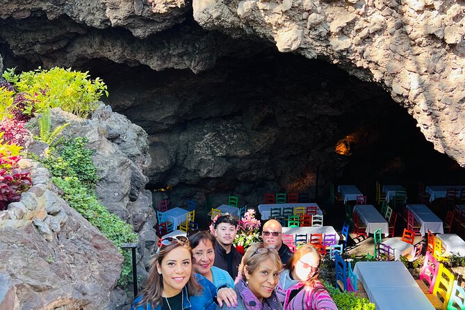 Balloon Flight with Tour of The Grotto and Guided Pyramid Tour - Small details that make the day easier