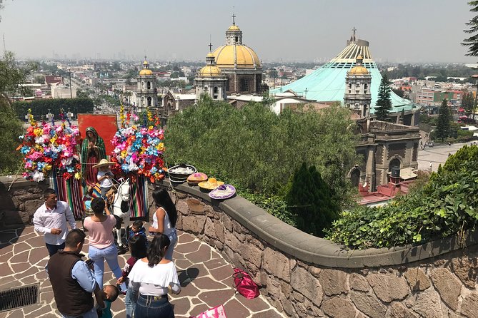 Basilica of Our Lady of Guadalupe Visit - One hour with religious art at the Basilica Museum