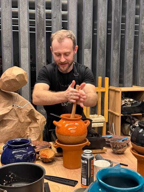 Bean to Beverage: Roast and grind cacao into chocolate - How this class compares with a standard cooking tour