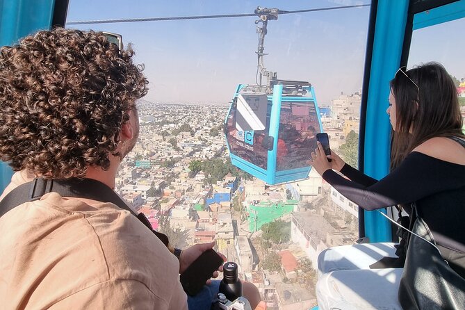 CableCar Experience: Off the Beaten Path Mexico City Walking Tour - The guides shape the experience
