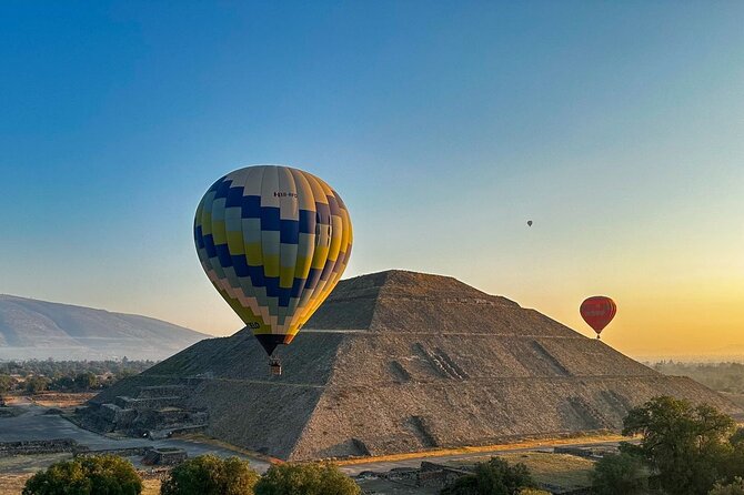CDMX balloon flight, breakfast, pickup and visit to Teotihuacán - Is $206.27 a good value?