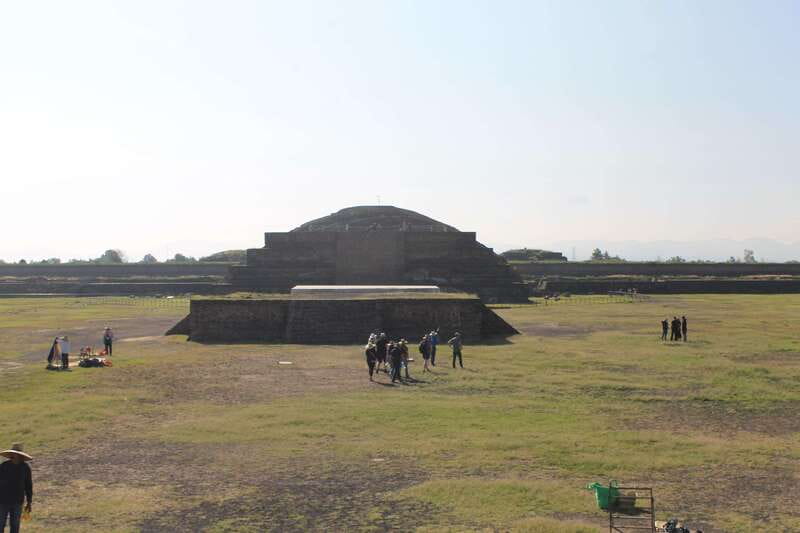CDMX: balloon ride over Teotihuacan with transportation included - Booking advice for a weather-sensitive morning