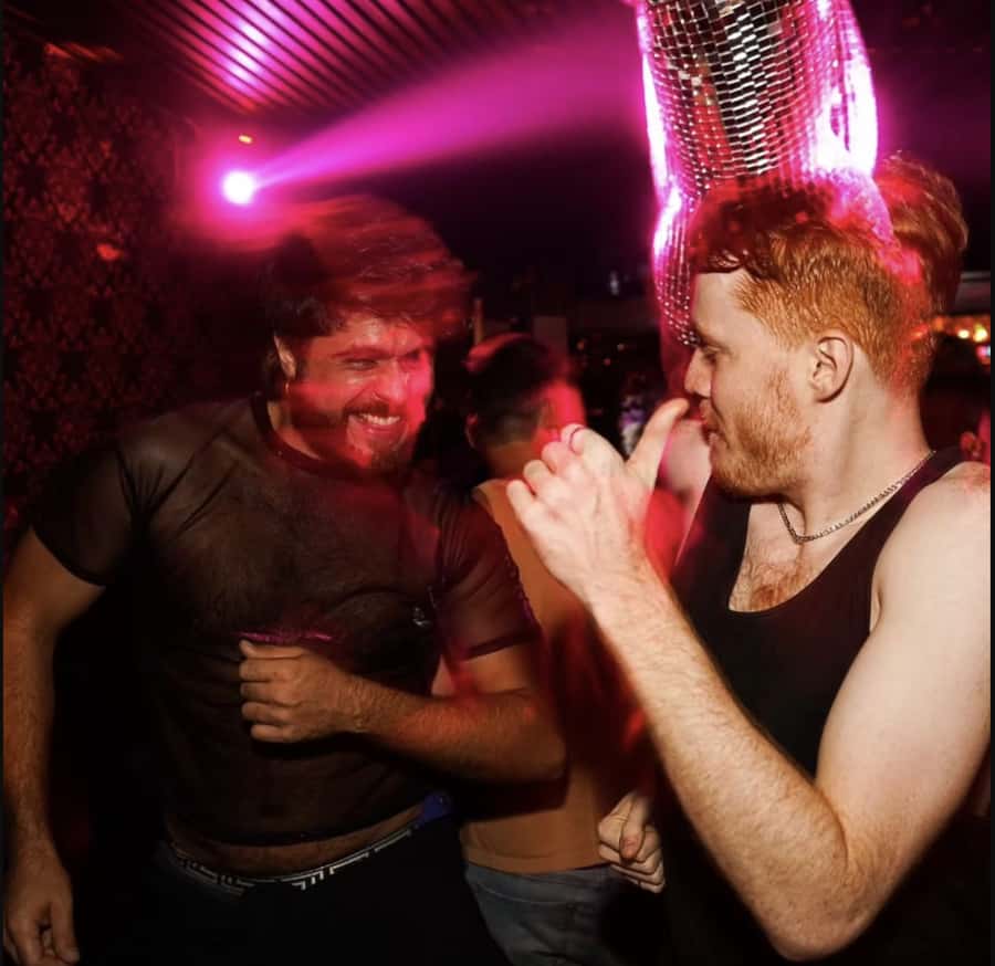 CDMX LGBT Tour: 3 Clubs + Drinks + Ride + Host - The third venue: a shorter final stop