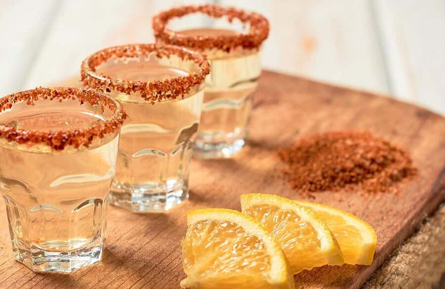 CDMX: Tacos and mezcal night tour - Mezcal explained without the heavy lecture