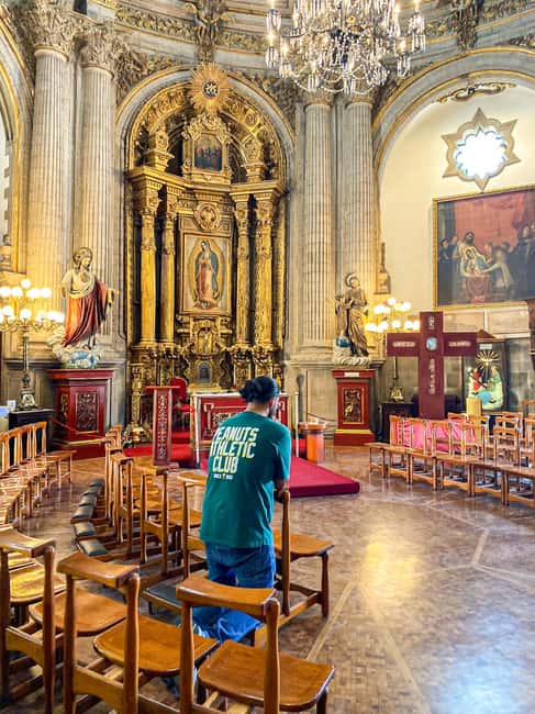 CDMX: Teotihuacan, Tlatelolco and Guadalupe Tour - Lunch and the Mexican fiesta