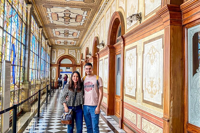 Chapultepec Castle & Anthropology Museum Tour - The break between the museums