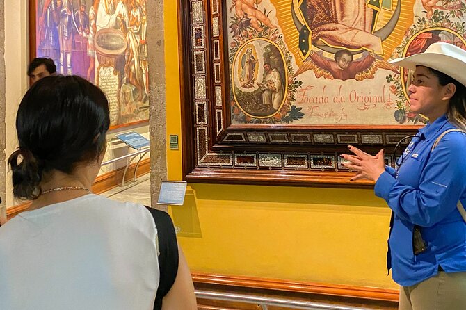 Chapultepec Castle Tour with After-Hours Access & Local Guide - Murals, furnishings, and the people behind the rooms