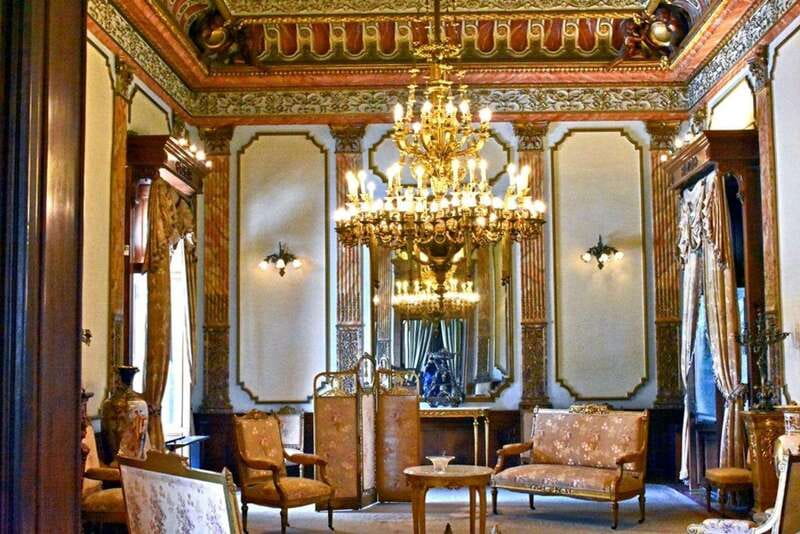 Chapultepec Museum: Plus Anthropology Museum Tour - Entering Chapultepec Castle