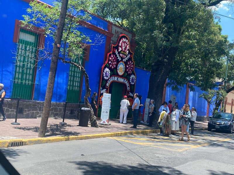 COYOACAN: FRIDA KAHLO STEPS IN COYOACAN AND SAN ANGEL CDMX - Key points to know before booking