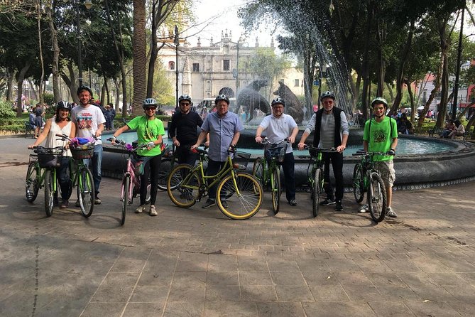 Coyoacán Walking Tour: Access to Frida Kahlo Museum & Tacos - Eating through the Coyoacán market