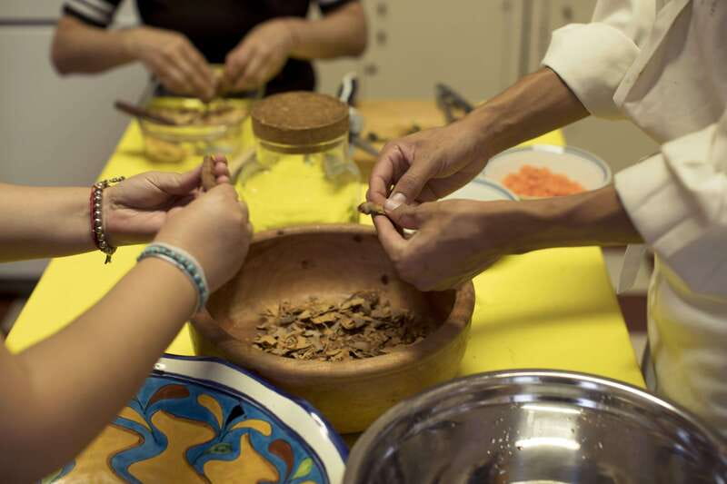 Coyocán: Market Tour and Cooking Class - Practical details that can make the day easier