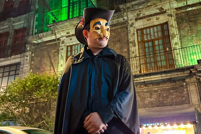 Day of the Dead, Legends & Ghosts Mystery tour - Ending at the House of Tiles