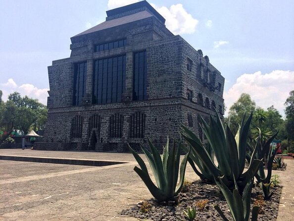 Diego Rivera Studio & UNAM Murals Tour with Admission Tickets - Key points at a glance