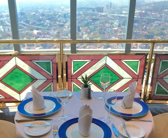 Dinner at the Revolving Bellini Restaurant in Mexico City - Is the $99 price fair?