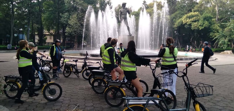 Electric Bike City Tour with a taco stop. - Why an e-bike makes sense in Mexico City