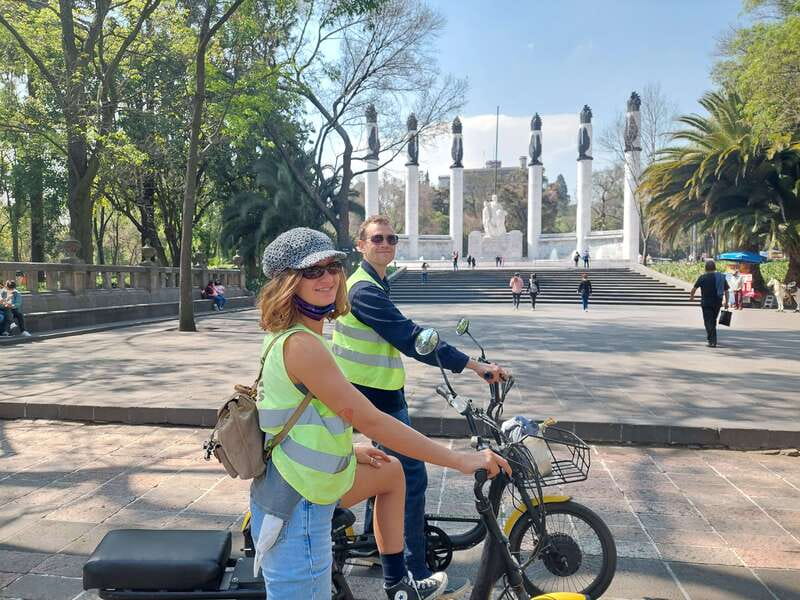 Electric Bike City Tour with a taco stop. - Food breaks in the city center