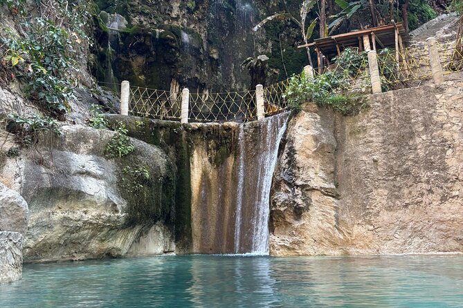 Exclusive Full-Day Tolantongo & La Gloria Hot Springs Adventure - The pre-dawn start at Angel of Independence