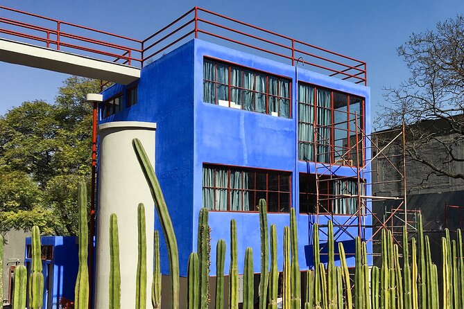 EXCLUSIVE TOUR Casa Estudio Frida Kahlo-Diego Rivera Small Groups - What the two-hour visit covers