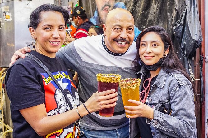 Explore the Barrio Bravo of Tepito with local guides - Parroquia de San Francisco and the church quarter