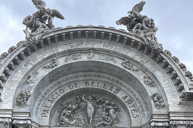 Exploring Mexican Muralism: A Journey through Bellas Artes Palace - The 80-minute mural walk inside Bellas Artes