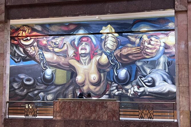 Exploring Mexican Muralism: A Journey through Bellas Artes Palace - Rivera, Orozco, Siqueiros, and Tamayo in one visit