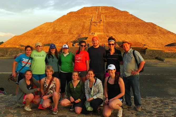 Express Tour to Teotihuacan Pyramids. Be the first to arrive! - The local meal and what is actually included