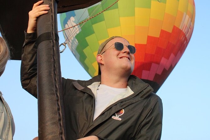 Flight in Globo Teotihuacan with Transportation - Food, clothing, and practical preparation