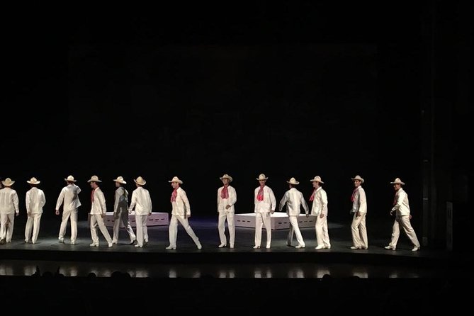 Folkloric Ballet in Mexico City - Who Will Enjoy This Most?