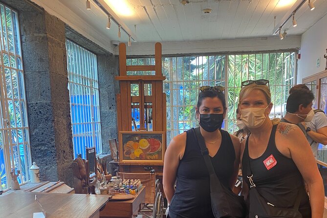 Frida Kahlo Museum Tour: A Journey Through Art and Legacy - Casa Roja, the included Frida Kahlo house museum