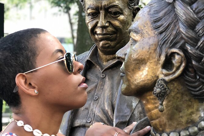 Frida Kahlo VIP [Museum Tickets Included] Walk, Markets & Churros - Coyoacán Market, where the walk turns into lunch