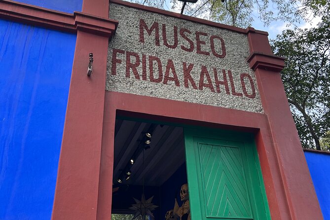 Frida Khalo Museum with Transportation and Culinary Experience - A closer look at the four to five hour schedule